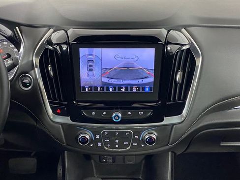 Certified 2023 Chevrolet Traverse LT w/ LT Premium Package image 23