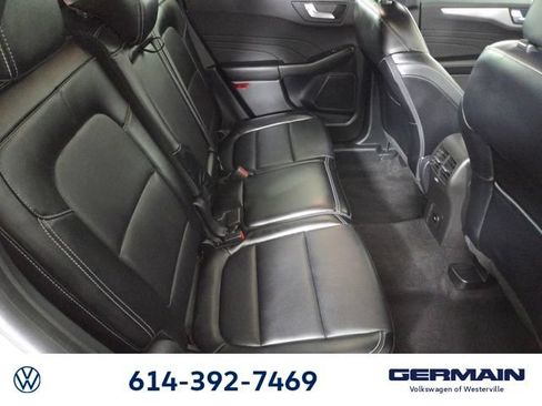 Used 2024 Ford Escape Platinum AWD/4WD image 17