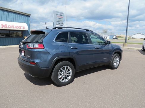 Used 2022 Jeep Cherokee Latitude Lux AWD/4WD image 4