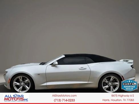 Used 2019 Chevrolet Camaro SS RWD image 10