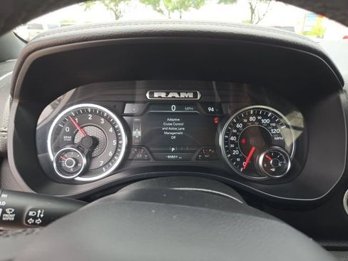 Used 2025 RAM 1500 Laramie AWD/4WD image 12