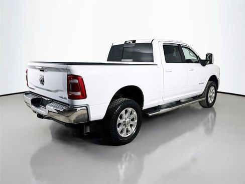 Used 2023 RAM 2500 Laramie AWD/4WD image 9