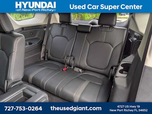 Used 2024 Honda Pilot EX-L image 15