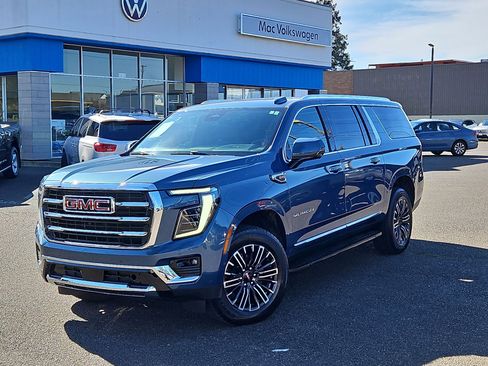 Used 2025 GMC Yukon XL Elevation w/ LPO, Floor Liner Package image 1