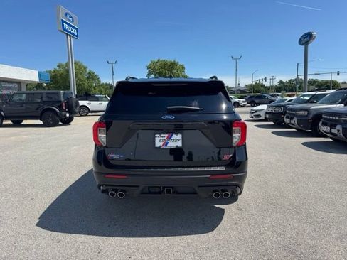 Used 2020 Ford Explorer ST w/ ST Street Pack AWD/4WD image 4