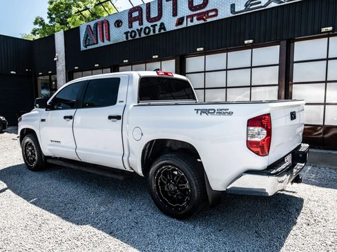 Used 2021 Toyota Tundra SR5 w/ SR5 Leather Package RWD image 7
