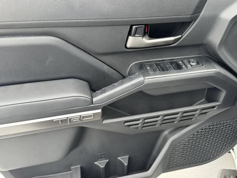 New 2026 Toyota Tacoma TRD Off-Road AWD/4WD image 18