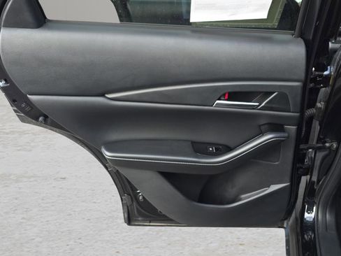 Certified 2025 MAZDA CX-30 AWD 2.5 S w/ Preferred Package image 13