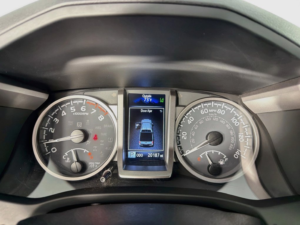 Used 2023 Toyota Tacoma SR5 w/ Technology Package AWD/4WD image 18