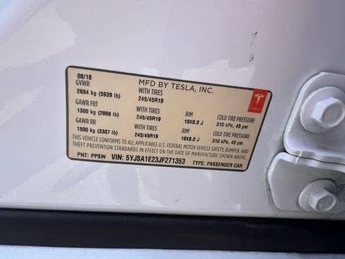 Used 2018 Tesla Model S 100D AWD/4WD image 37