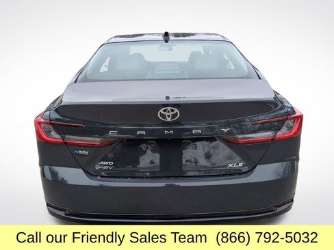 Used 2025 Toyota Camry XLE w/ Premium Package image 5