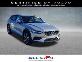 Certified 2025 Volvo V60 B5 Cross Country Plus AWD/4WD 360° Tour