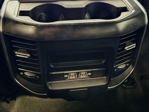 Used 2024 RAM 1500 Big Horn AWD/4WD image 27