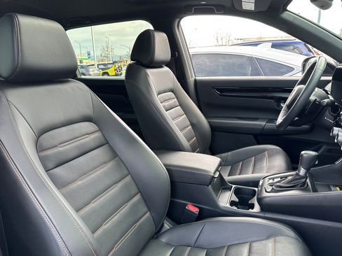 Used 2024 Honda CR-V Sport Touring image 32