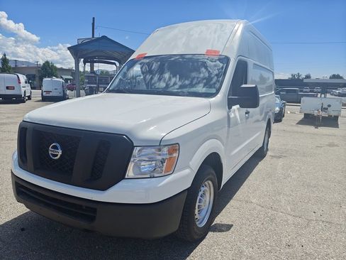 Used 2020 Nissan NV 2500 S RWD image 12