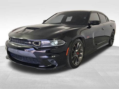 Used 2022 Dodge Charger Scat Pack RWD image 3