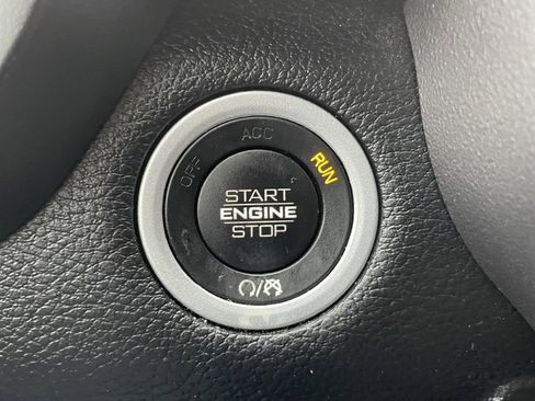 Used 2020 RAM 1500 Laramie w/ Sport Appearance Package image 37