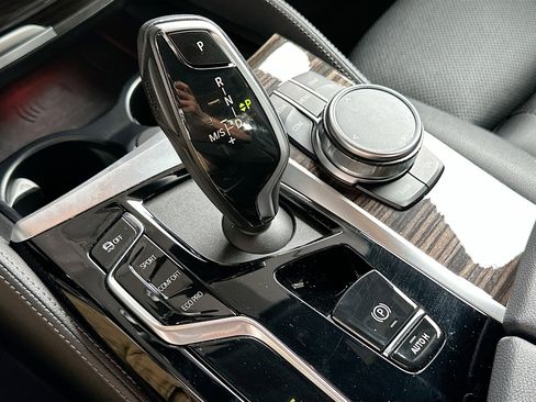 Certified 2023 BMW 530i w/ M Sport Package image 17