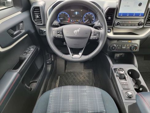 Certified 2024 Ford Bronco Sport Heritage w/ Heritage Convenience Package AWD/4WD image 31
