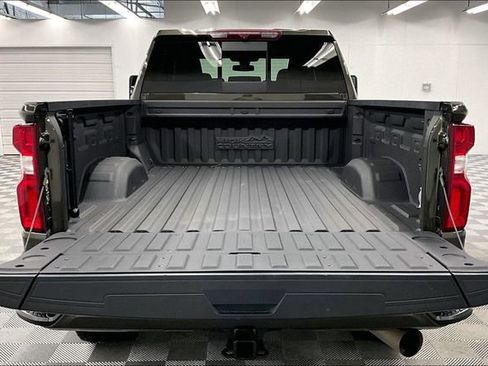 Used 2022 Chevrolet Silverado 3500 High Country w/ Safety Package II image 32