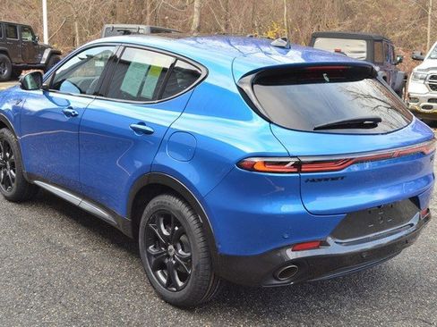 Used 2024 Dodge Hornet R/T Plus w/ Tech Pack Plus w/o Parking image 6