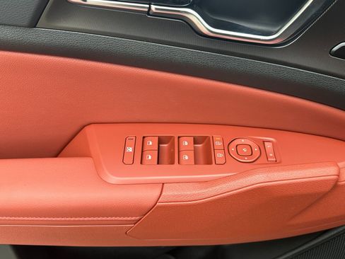 New 2026 Kia Sportage SX Prestige image 11