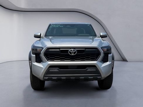 Used 2025 Toyota Tacoma TRD Off-Road AWD/4WD image 8