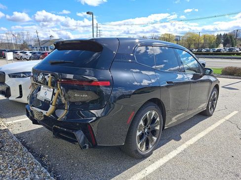 New 2026 BMW iX xDrive60 AWD/4WD image 4