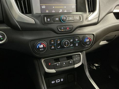 Used 2023 GMC Terrain SLE w/ Driver Convenience Package AWD/4WD image 22