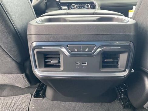New 2026 GMC Sierra 2500 Denali w/ Denali Reserve Package image 26