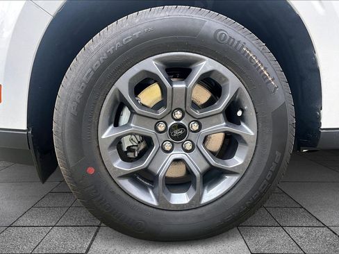 New 2026 Ford Maverick XLT image 12