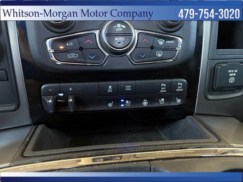 Used 2018 RAM 2500 Laramie w/ Sport Appearance Group image 28