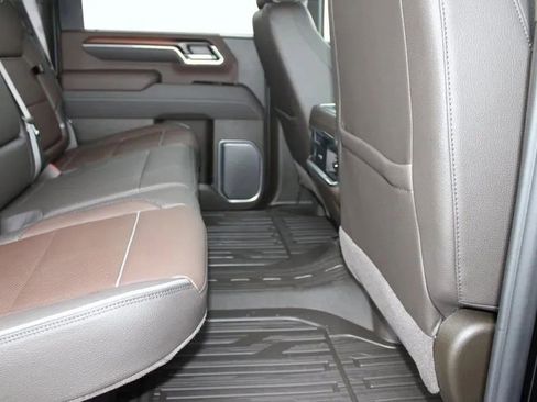 New 2026 GMC Sierra 3500 Denali image 25