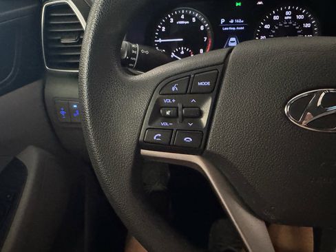 Used 2019 Hyundai Tucson Value FWD image 22