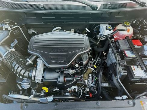 Used 2023 Cadillac XT6 Sport AWD/4WD image 36