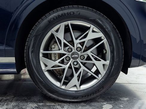 Used 2023 Genesis GV70 2.5T Select w/ Select Package image 28