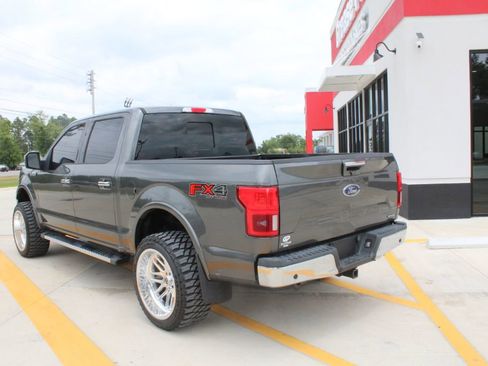 Used 2018 Ford F150 Lariat w/ Equipment Group 502A Luxury AWD/4WD image 5