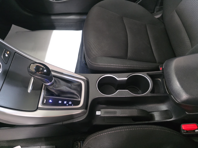 Used 2016 Hyundai Elantra Value Edition FWD image 21