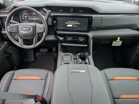 New 2026 GMC Sierra 2500 AT4 w/ AT4 Premium Plus Package AWD/4WD image 8