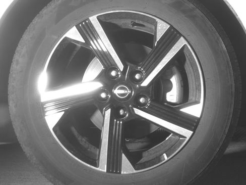 Used 2025 Nissan Sentra SV FWD image 13