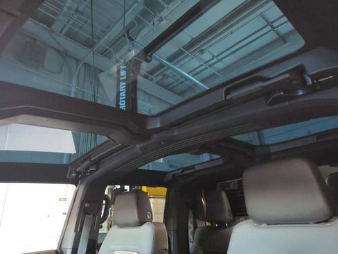 Used 2025 GMC Hummer EV 3X AWD/4WD image 8