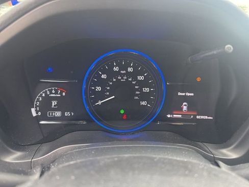 Used 2022 Honda HR-V EX image 11
