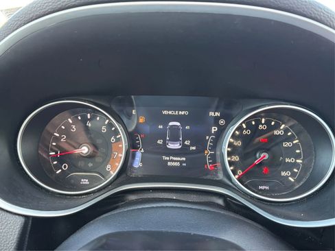 Used 2018 Jeep Compass Latitude w/ Popular Equipment Group AWD/4WD image 20