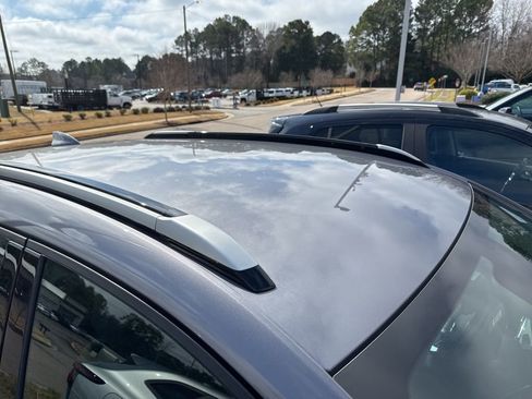 Used 2023 Chevrolet Bolt EUV LT w/ Comfort Package image 5