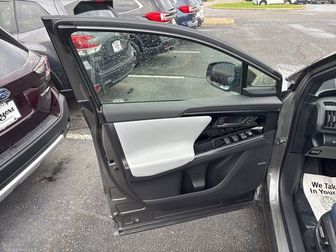 Certified 2023 Subaru Solterra AWD image 18