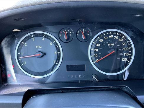 Used 2012 RAM 1500 Express RWD image 26