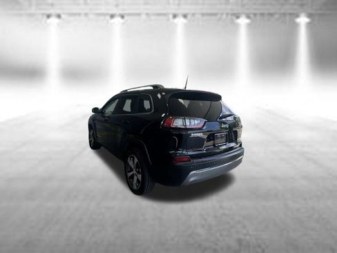 Used 2020 Jeep Cherokee Limited FWD image 5