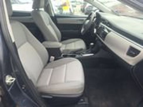 Used 2015 Toyota Corolla LE FWD image 11