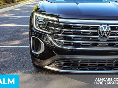 Used 2025 Volkswagen Atlas SE FWD image 10