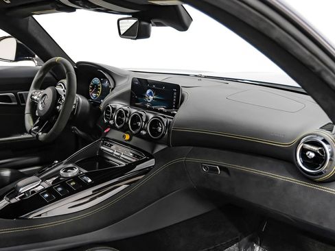 Used 2020 Mercedes-Benz AMG GT Coupe image 13